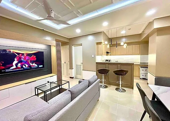 Отель 3 Bedroom Unit Near Cubao
