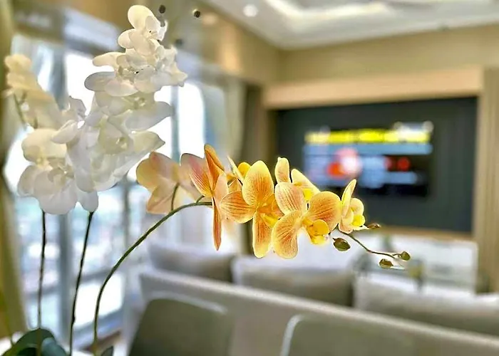 3 Bedroom Unit Near Cubao Отель