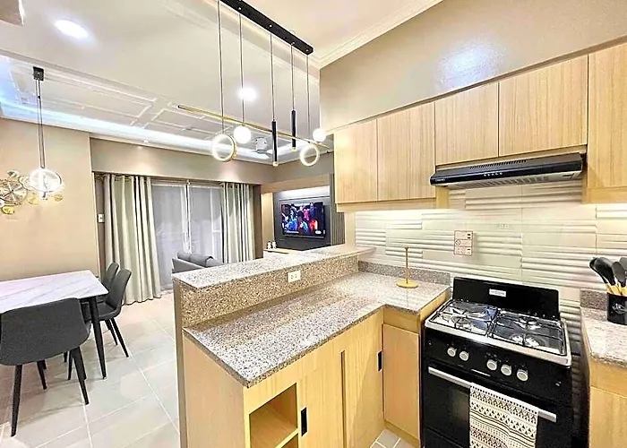 Отель 3 Bedroom Unit Near Cubao Манила