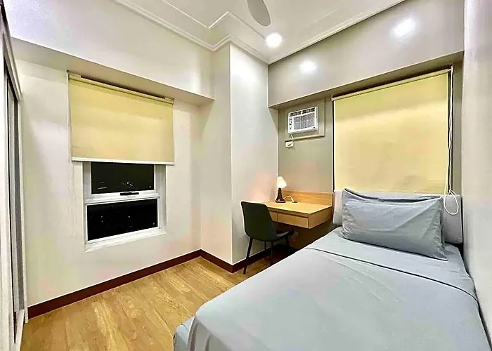 3 Bedroom Unit Near Cubao Отель 4*